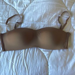 Strapless Skims Bra